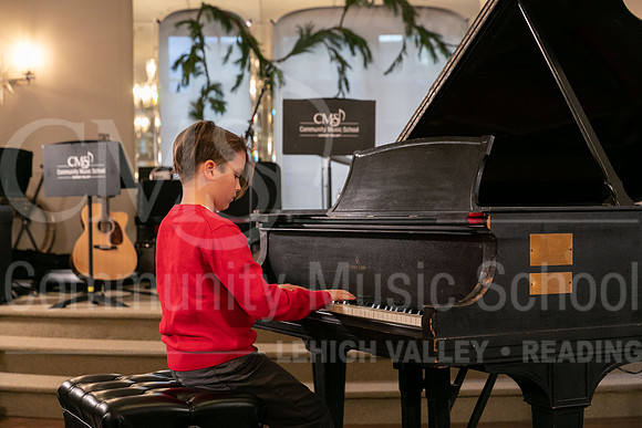 2022-12-18 Holiday Recital-0480-AlexBernini