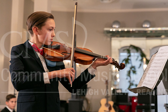 2022-12-18 Holiday Recital-0486-Charles Bond