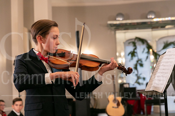 2022-12-18 Holiday Recital-0488-Charles Bond