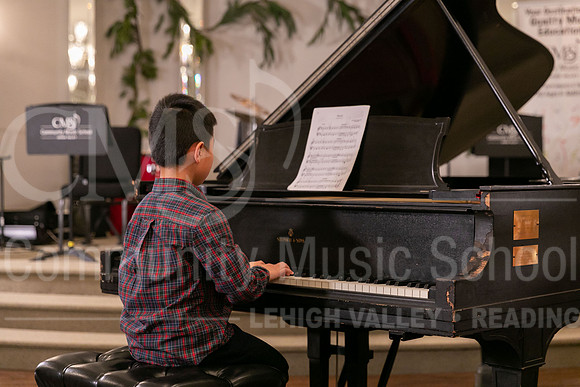 2022-12-18 Holiday Recital-0612-Ethan Lin