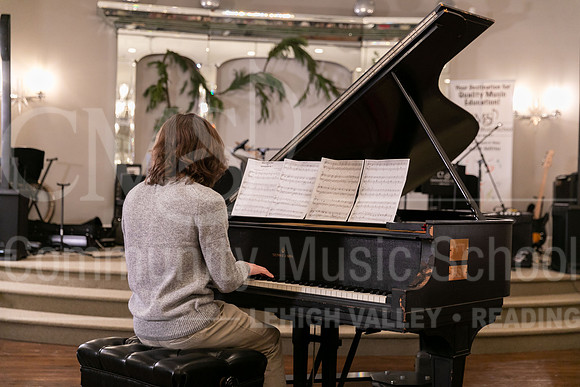 2022-12-18 Holiday Recital-0668-CeiranMagee