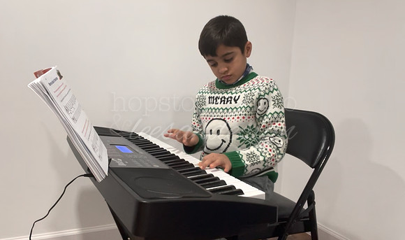 2022-12-18 Holiday Recital-Home-AtharvJoshi