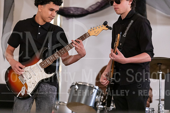 2023MonsterConcert-7167-HouseBand-AndrewColonRodriguez-JustinGonzalez