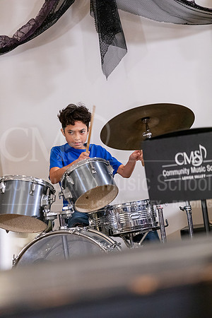 2023MonsterConcert-7152-HouseBand-VasiliVidaurre