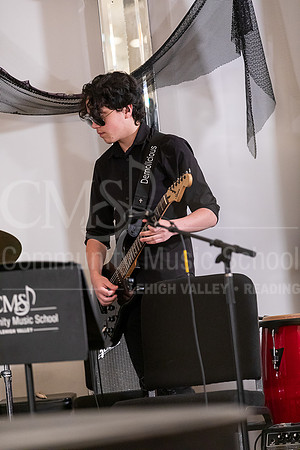 2023MonsterConcert-7143-HouseBand-JustinGonzalez