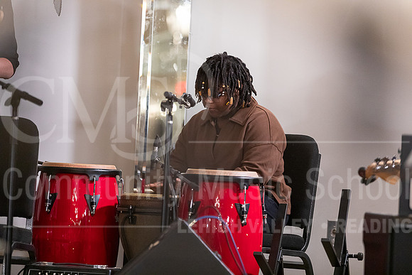 2023MonsterConcert-7141-HouseBand-TiffanyLyons