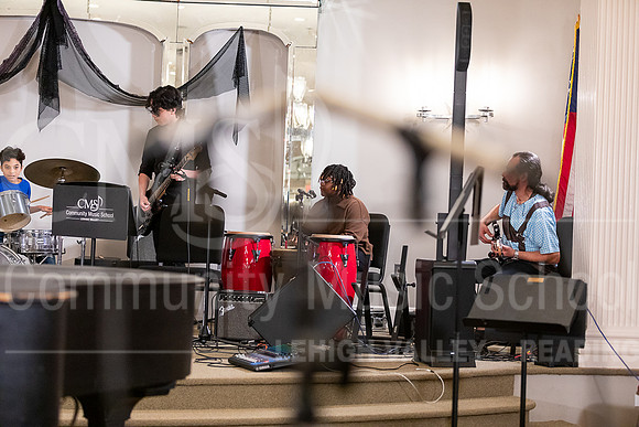 2023MonsterConcert-7142-HouseBand