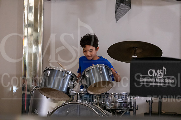 2023MonsterConcert-7134-HouseBand-VasiliVidaurre