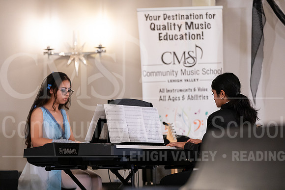 2023MonsterConcert-7099-NaomiHerrera-DiyaSoman-pianoduet