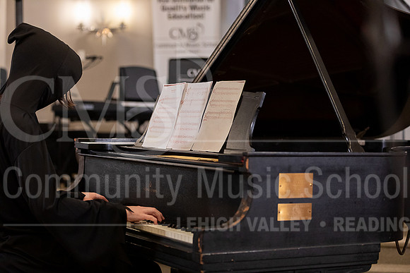 2023MonsterConcert-7039-MatthewBrandle-piano