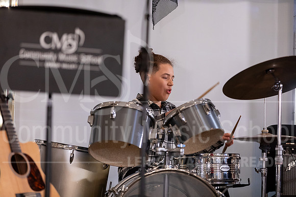 2023MonsterConcert-6968-ModernBand-JaydenTorres