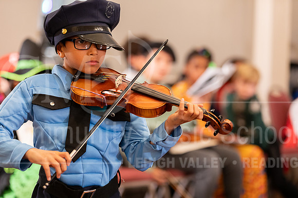 2023MonsterConcert-6895-SiddharthChitta-violin