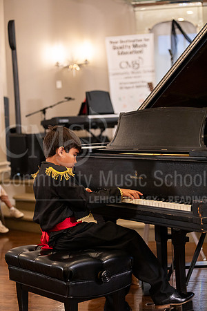 2023MonsterConcert-6882-SebastianSantiago-piano