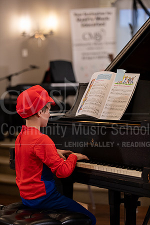 2023MonsterConcert-6846-AndrewHeckman-piano