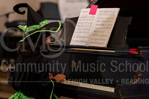 2023MonsterConcert-6844-AnaayaKumar-piano