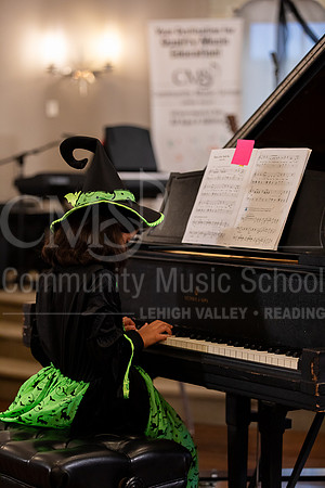 2023MonsterConcert-6841-AnaayaKumar-piano
