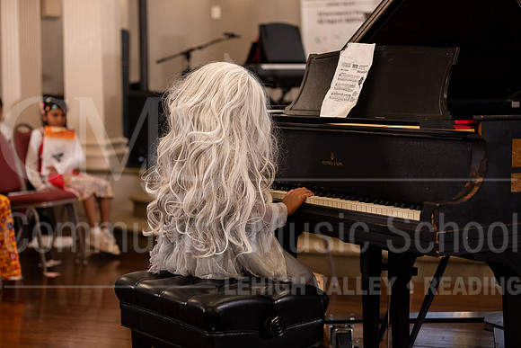 2023MonsterConcert-6820-YenalizWilliams-piano
