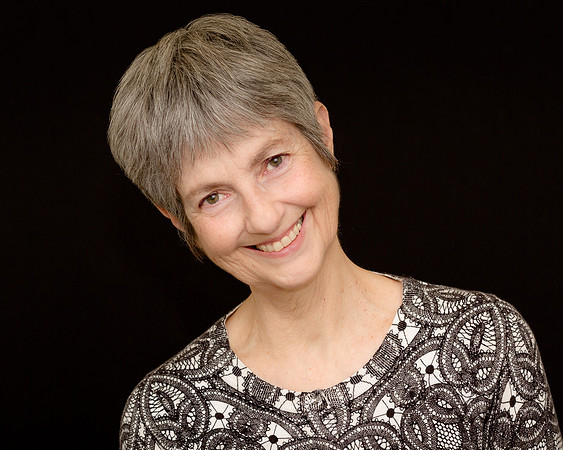 2018-02-02 Cathie Headshots EDIT-5805-2