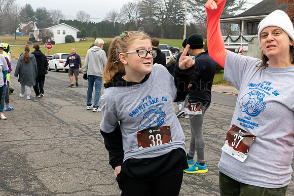 2023Snowflake5k-PRINT-9555