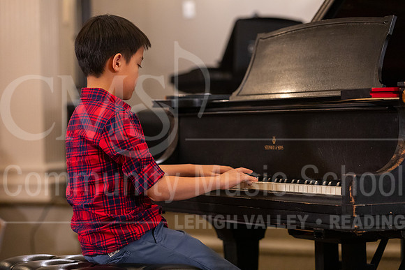 2023HolidayRecital-9880-DrewBui-piano
