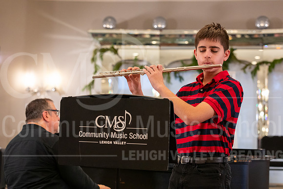 2023HolidayRecital-9881-IsaacSharma-flute