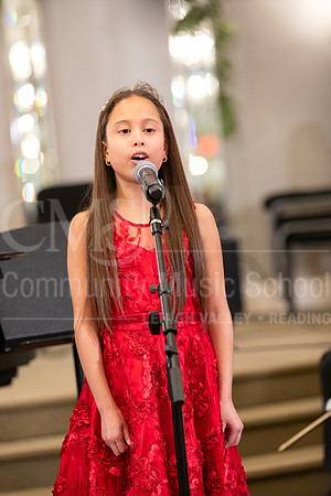 2023HolidayRecital-0008-YocelyMarte-voice