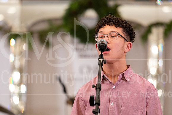 2023HolidayRecital-0050-JoshuaVazquez-voice