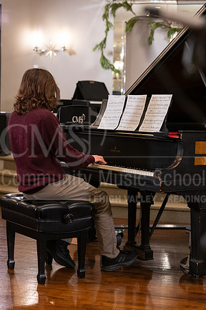 2023HolidayRecital-0092-CeiranMagee-piano